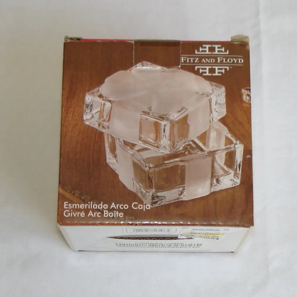 ✨$5 w/ $15+ BUNDLE✨ NEW Fitz & Floyd Frosted Bow Box Glass Crystal Trinket Dish